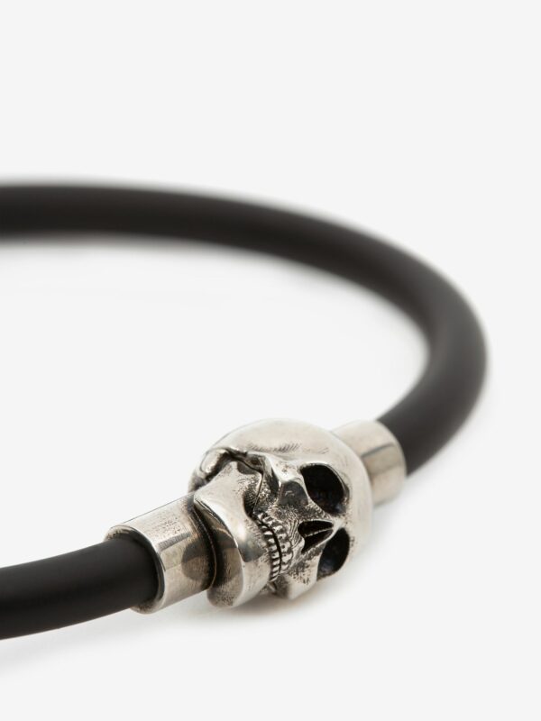 Bracelet en caoutchouc "SKULL" argenté  ALEXANDER MCQUEEN – Image 4