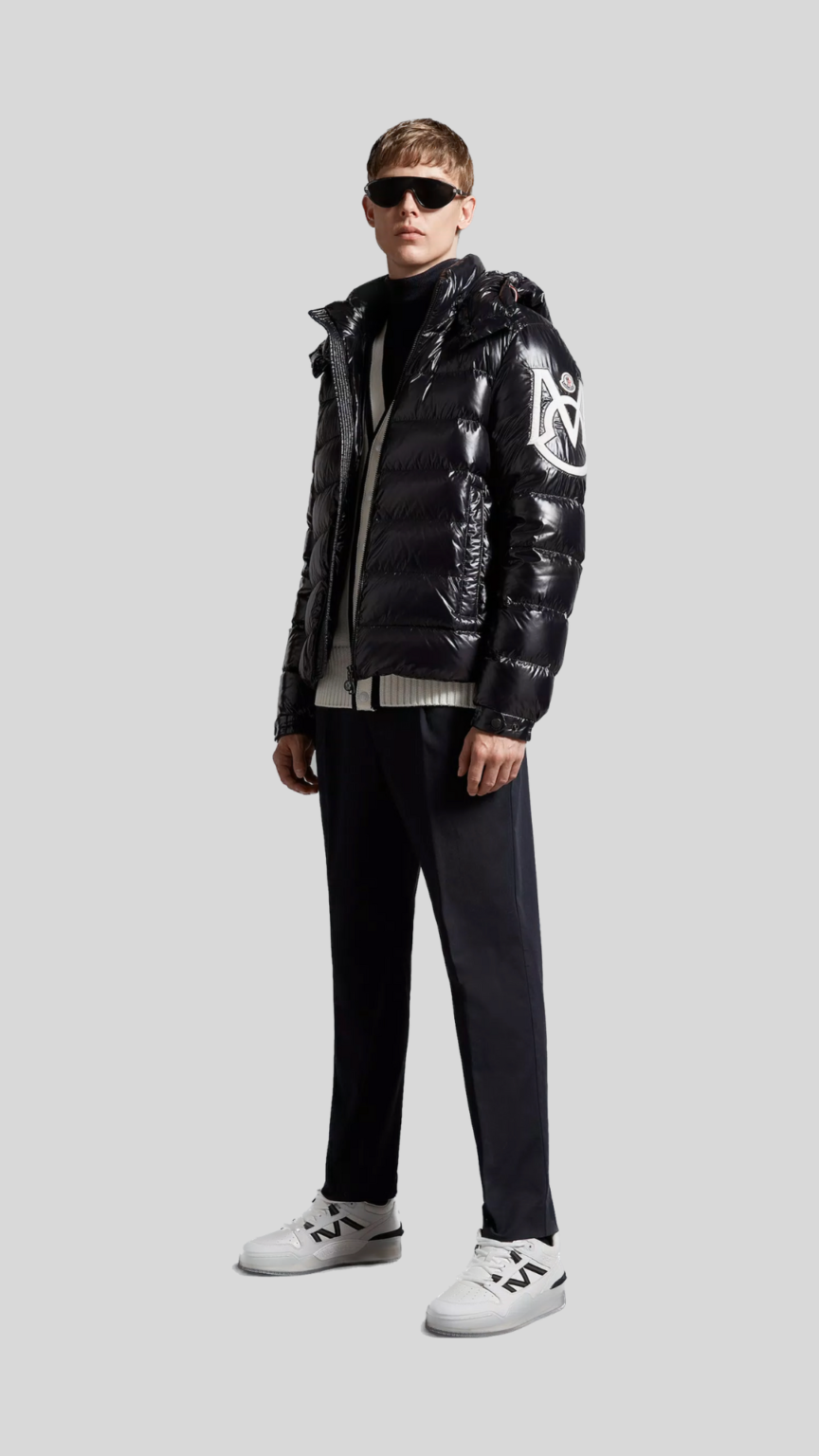HOMME TED VETEMENTS 2023