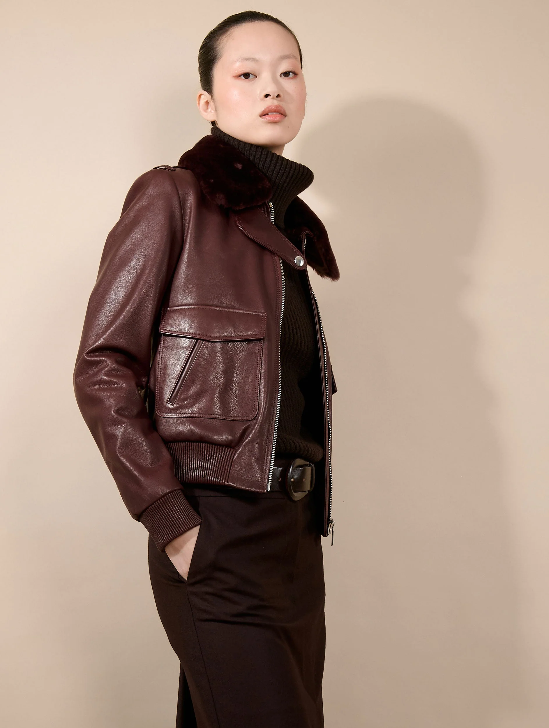 Blouson pilote en cuir bordeaux BARBARA BUI – Image 4